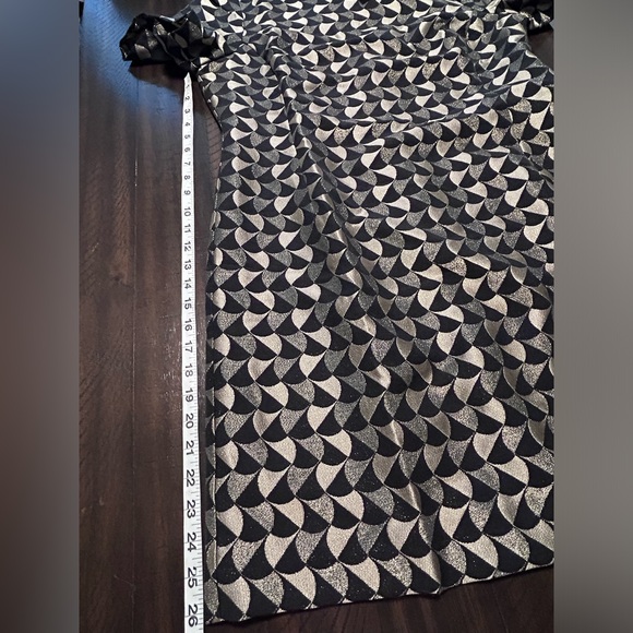 Ann Taylor Classic Geo Jacquard Flare Dress Black/Gold  Size 14 - Picture 10 of 15